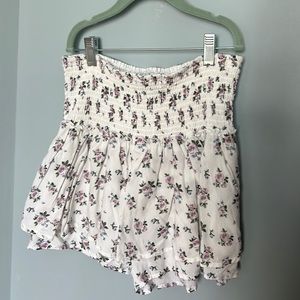 White Skort floral print high rise M